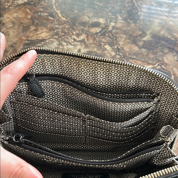 Black and Brown Crocodile-Embossed Brighton Crossbody Purse - Picture 3 of 6